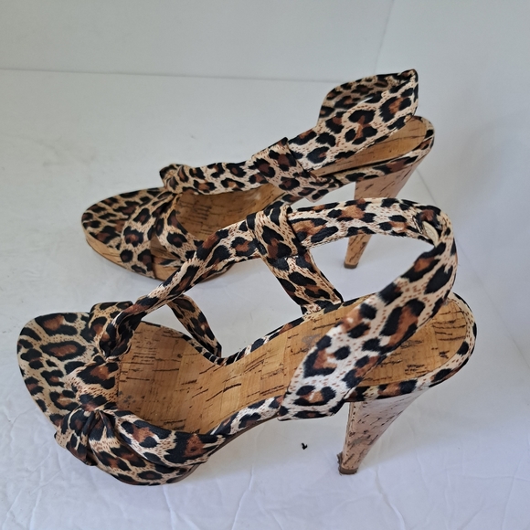 Women's High Heels - Picture 5 of 7